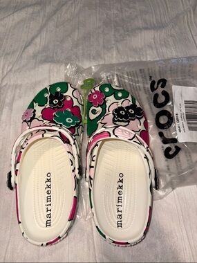 CROCS x Marimekko Kids' Floral Clog - Pink Green White